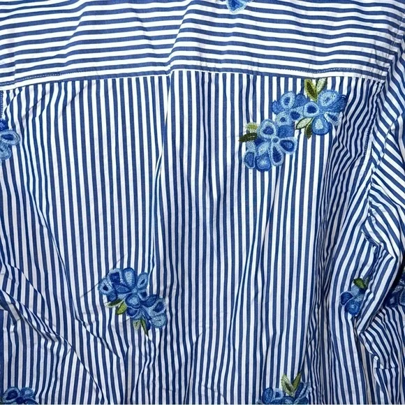 Calvin Klein Floral Embroidered Striped Long Sleeve Button Down Shirt Size Small - Picture 10 of 15